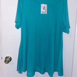 Lularoe perfect tee